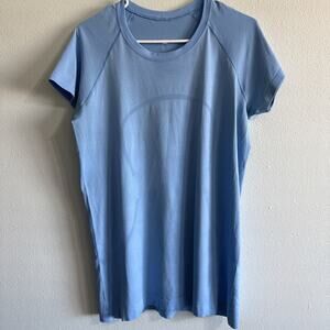 Lululemon Swiftly Tech Short sleeve Womens size 12 blue excellent